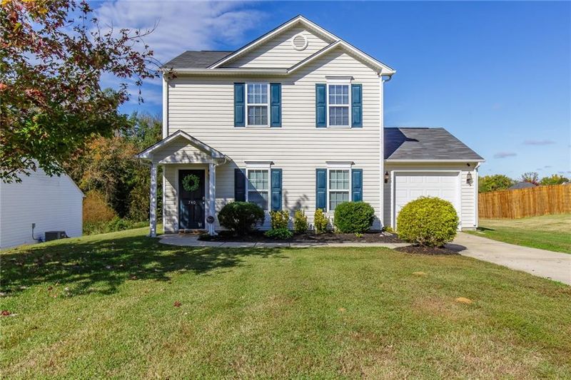 740 Audrey Ln, Burlington, NC 27217