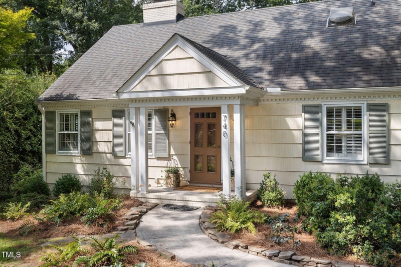 740 Currituck Dr, Raleigh, NC 27609