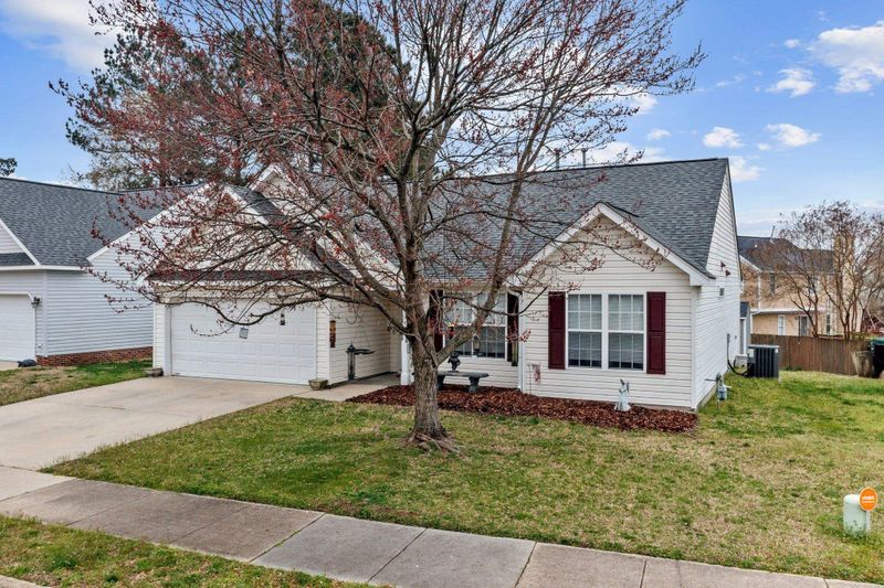 740 Hanska Way, Raleigh, NC 27610