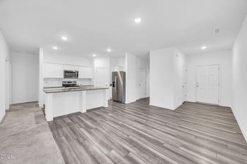 740 Mirror Pond Dr, Zebulon, NC 27597