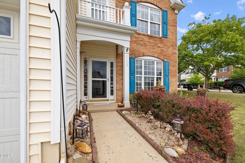 7400 Silver View Ln, Raleigh, NC 27613