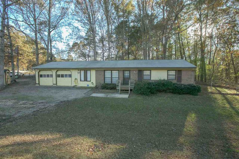 7401 Perry Creek Rd, Raleigh, NC 27616
