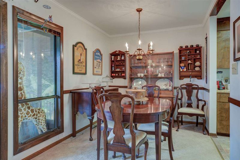7401 Valley Run Dr, Raleigh, NC 27615
