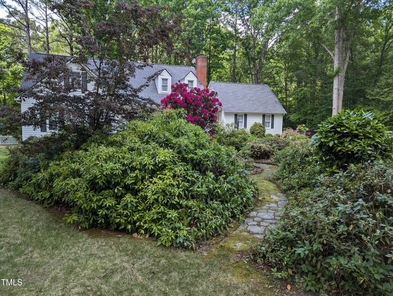7401 Walnut Grove Ln, Zebulon, NC 27597