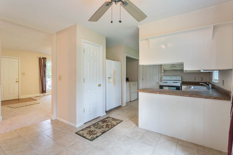 7404 Garrett Ct, Raleigh, NC 27616