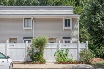 7404 Sandy Creek Dr, Raleigh, NC 27615