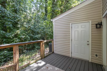 7404 Sandy Creek Dr, Raleigh, NC 27615