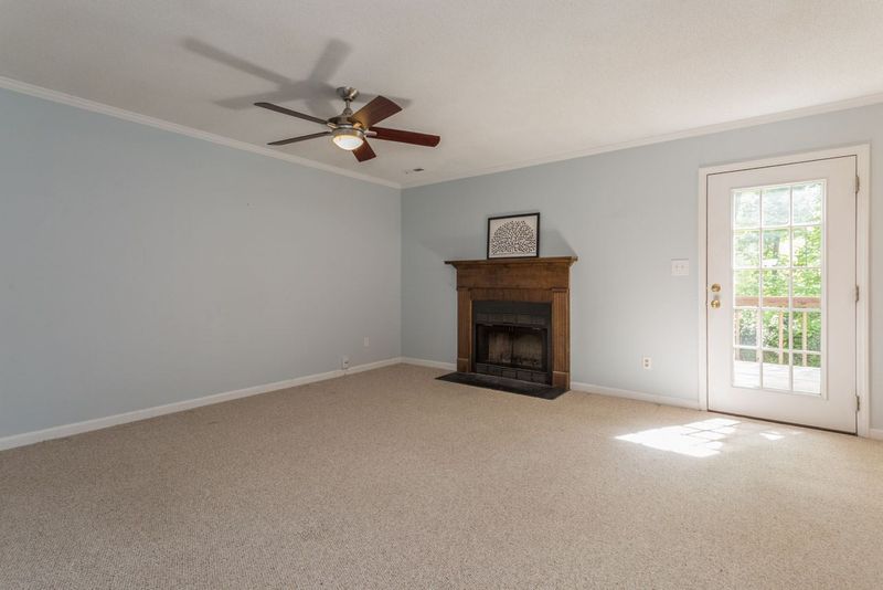 7405 Ashbury Ct, Raleigh, NC 27615