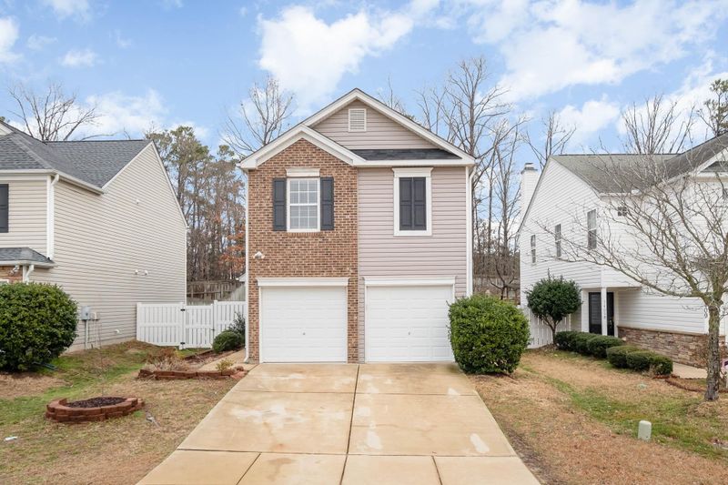 7405 Brighton Hill Ln, Raleigh, NC 27616