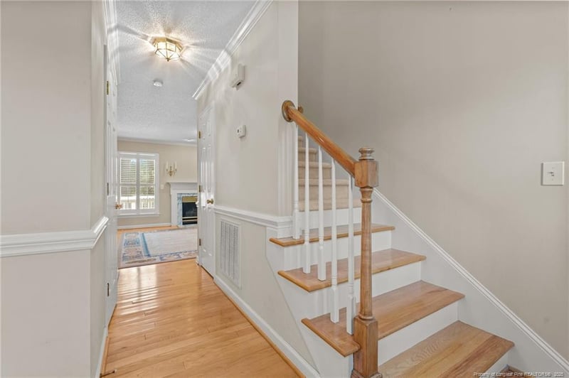 7405 Chickadee Ct, Sanford, NC 27332