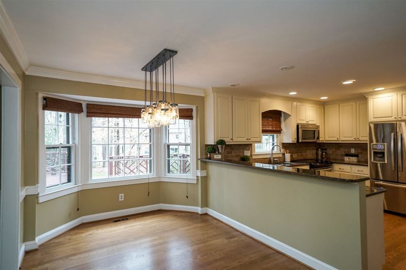 7405 Peppercorn Ct, Raleigh, NC 27613