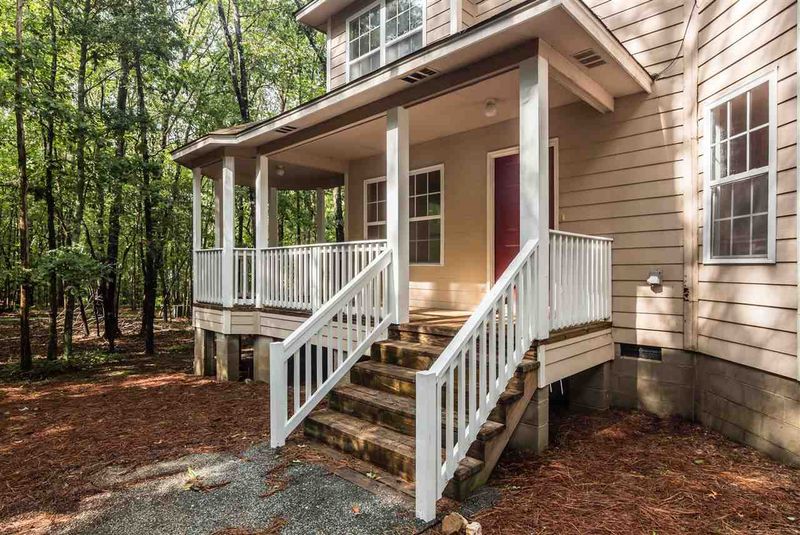 7408 Gold Mine Rd, Chapel Hill, NC 27516