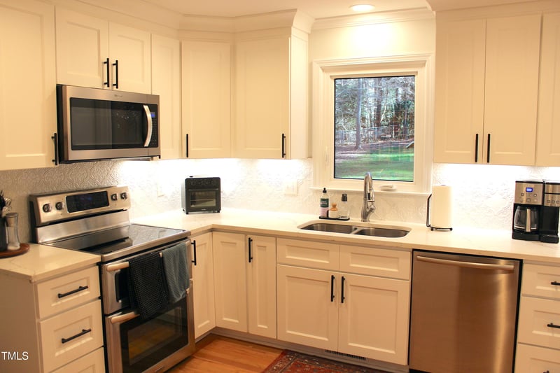 7408 Valley Run Dr, Raleigh, NC 27615