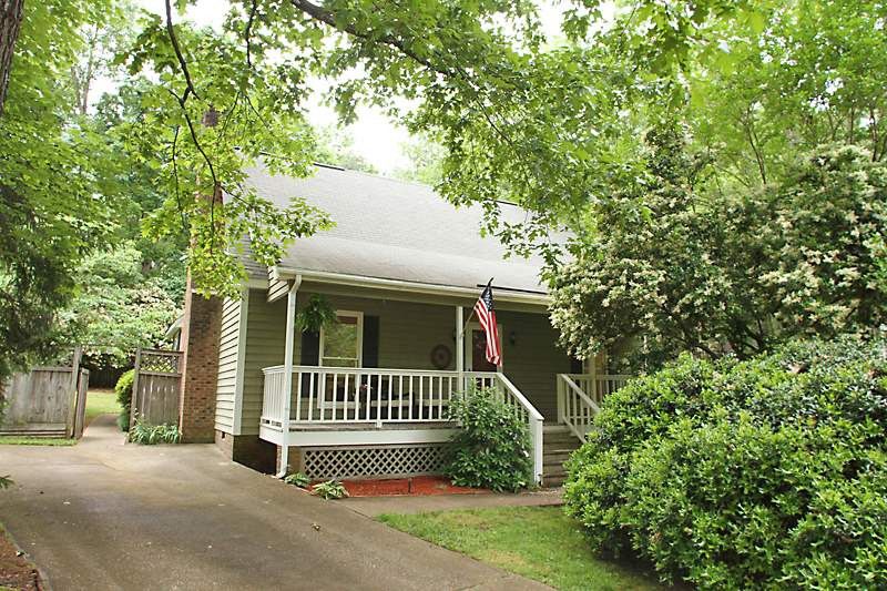 7409 Deer Track Dr, Raleigh, NC 27613