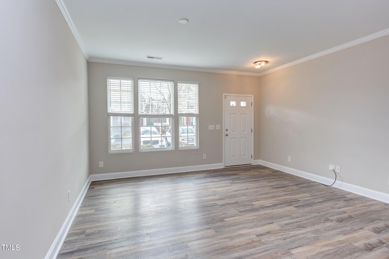 741 Cupola Dr, Raleigh, NC 27603