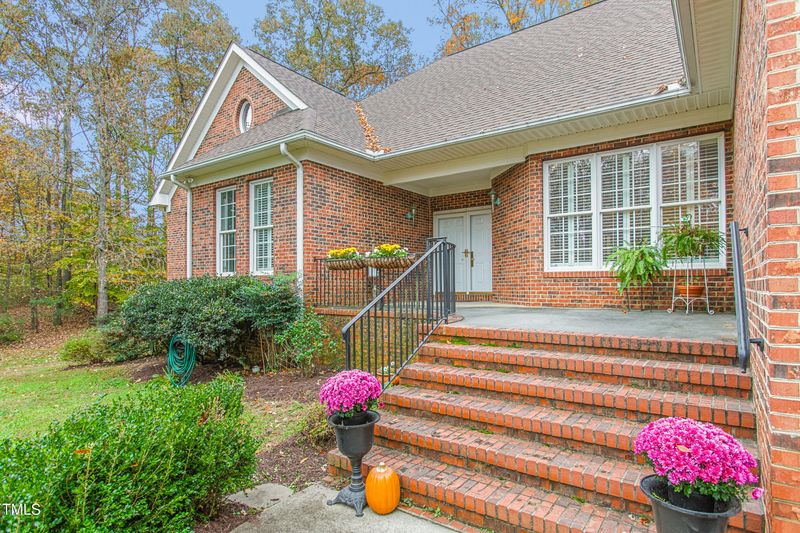 741 Kennette Dr, Graham, NC 27253