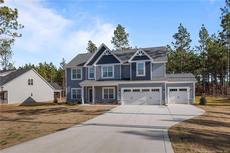 741 Rhum Dr, Fayetteville, NC 28311