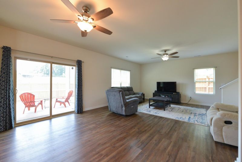 741 Rolling Creek Cir, Clayton, NC 27520