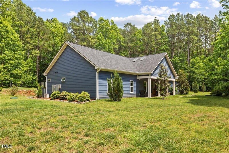 741 Sinai Cir, Hillsborough, NC 27278