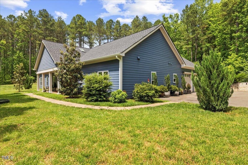 741 Sinai Cir, Hillsborough, NC 27278