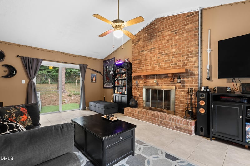 7412 Post Oak Rd, Raleigh, NC 27615