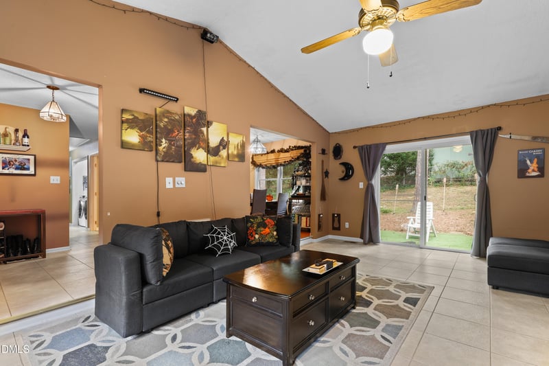 7412 Post Oak Rd, Raleigh, NC 27615