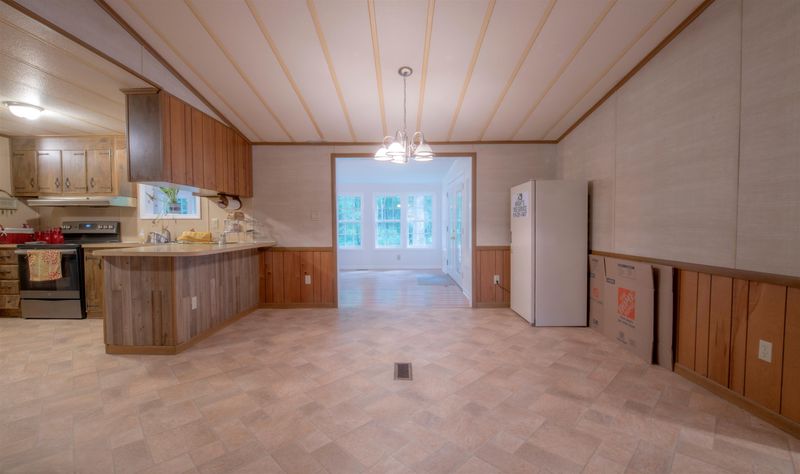 7412 Riley Hill Rd, Zebulon, NC 27597