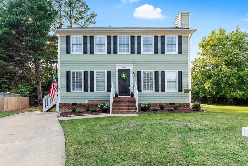 7413 Wisconsin Ct, Raleigh, NC 27615