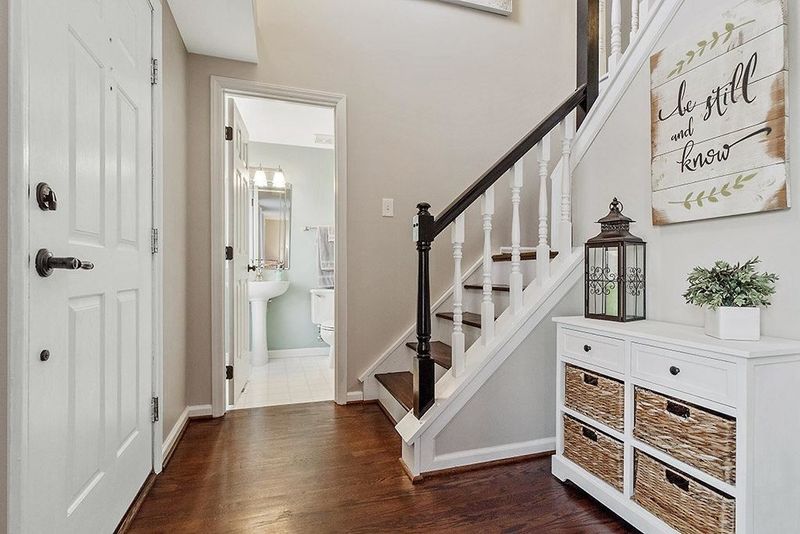 7413 Wisconsin Ct, Raleigh, NC 27615