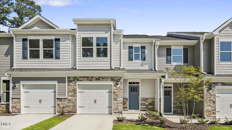 7417 Bourbon Briar Dr, Raleigh, NC 27604