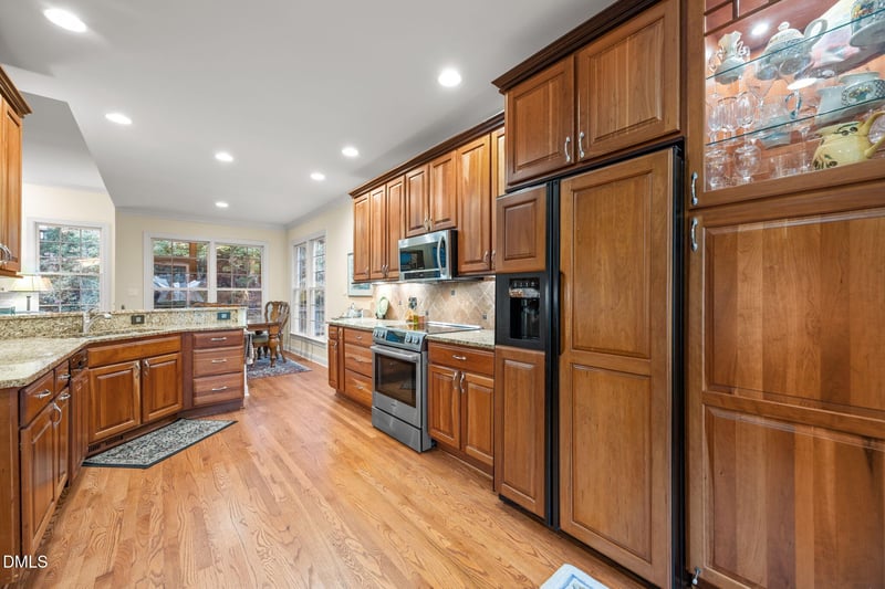 7417 Fontana Ridge Ln, Raleigh, NC 27613
