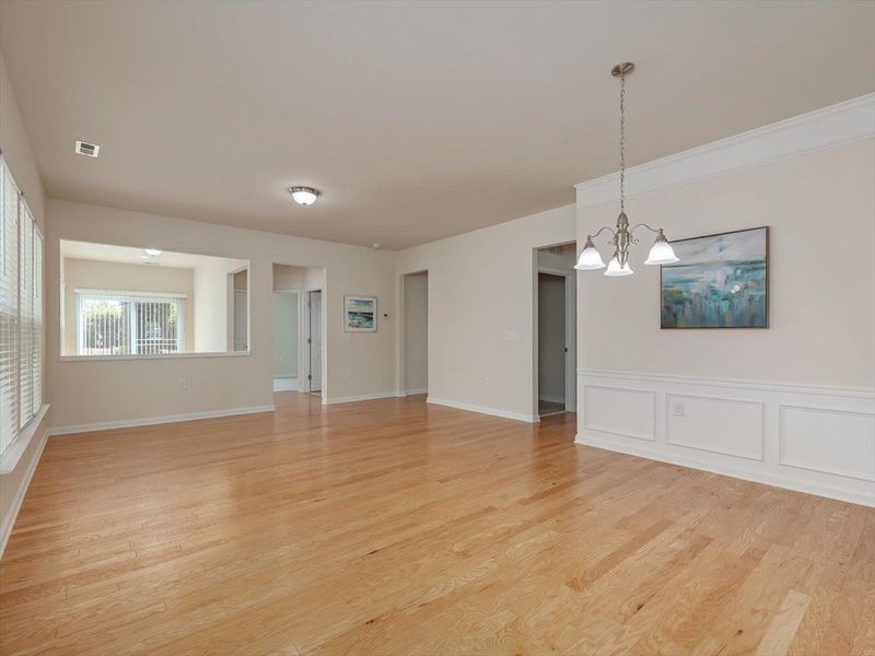 742 Finnbar Dr, Cary, NC 27519
