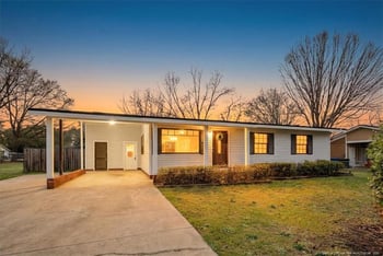 742 Newport Rd, Fayetteville, NC 28314