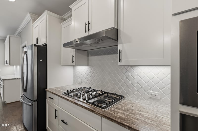 7421 Stonehenge Farm Ln, Raleigh, NC 27613