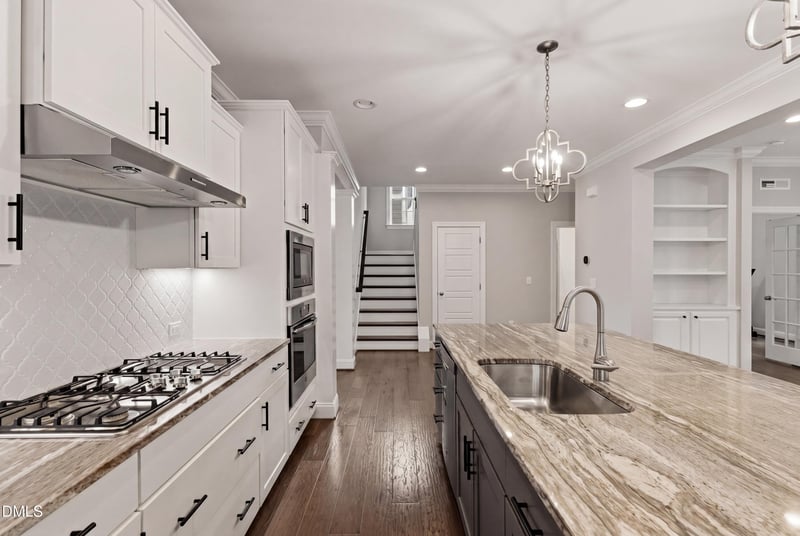 7421 Stonehenge Farm Ln, Raleigh, NC 27613