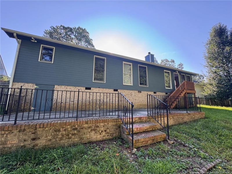 7426 Beaver Run Dr, Fayetteville, NC 28314
