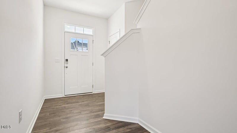 7427 Bourbon Briar Dr, Raleigh, NC 27604