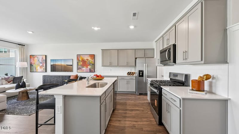 7429 Bourbon Briar Dr, Raleigh, NC 27604