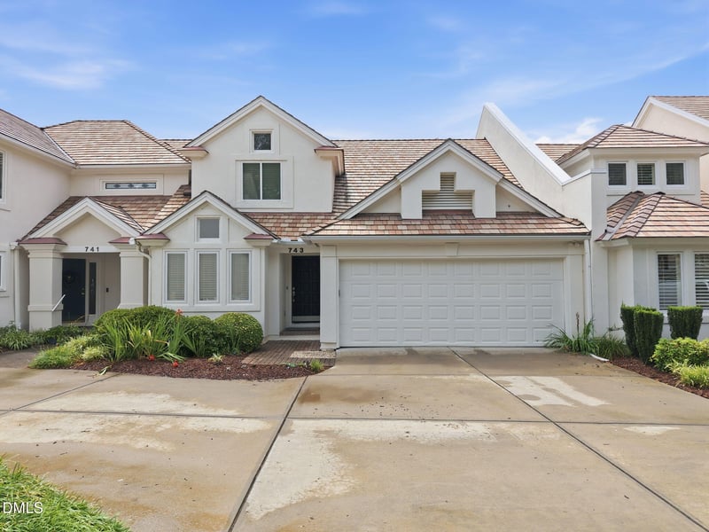 743 Crabtree Crossing Pw, Cary, NC 27513