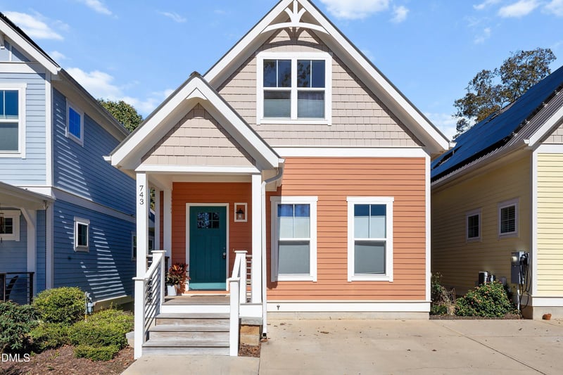 743 Lorentello Cir, Hillsborough, NC 27278