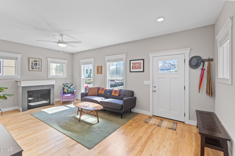 743 Lorentello Cir, Hillsborough, NC 27278