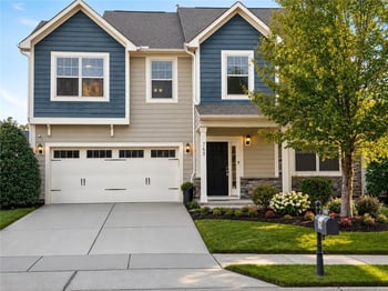 743 Shoals Lake Dr, Fuquay Varina, NC 27526