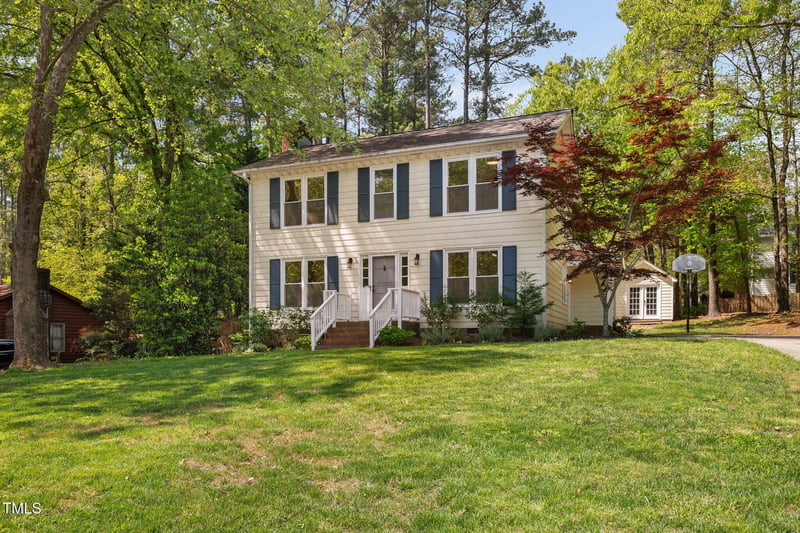 7433 Deer Track Dr, Raleigh, NC 27613