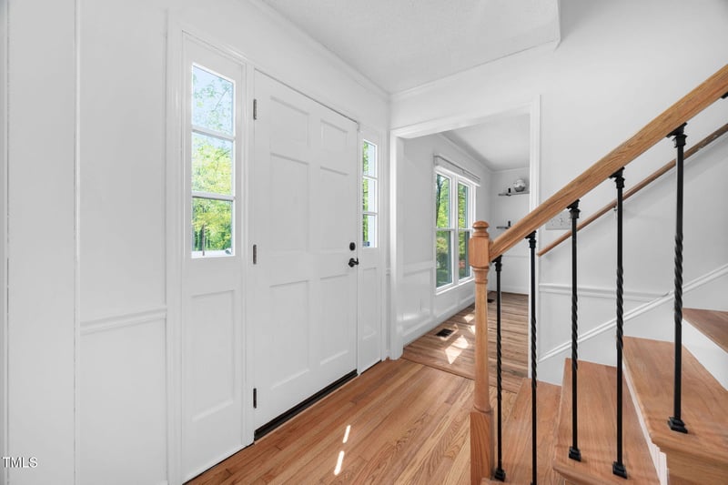 7433 Deer Track Dr, Raleigh, NC 27613