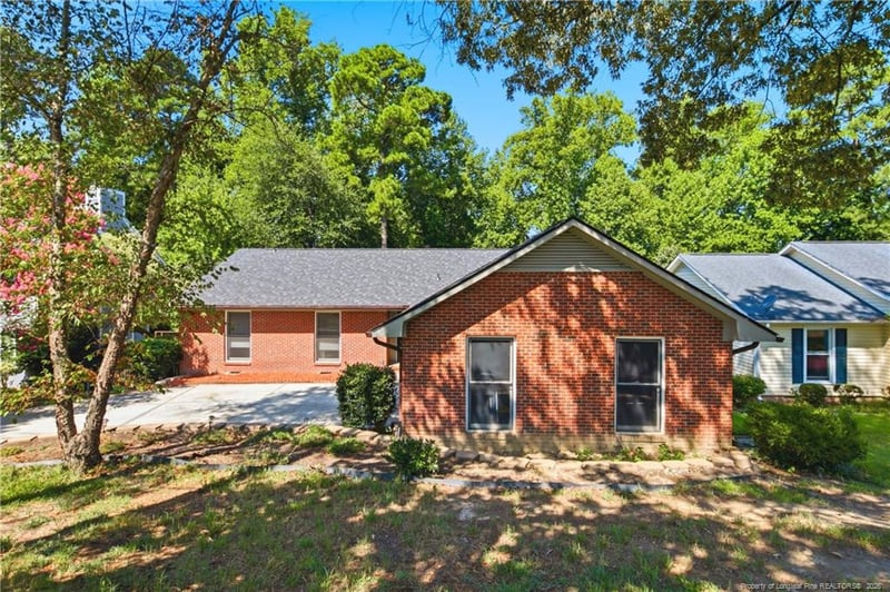 7434 Beaver Run Dr, Fayetteville, NC 28314