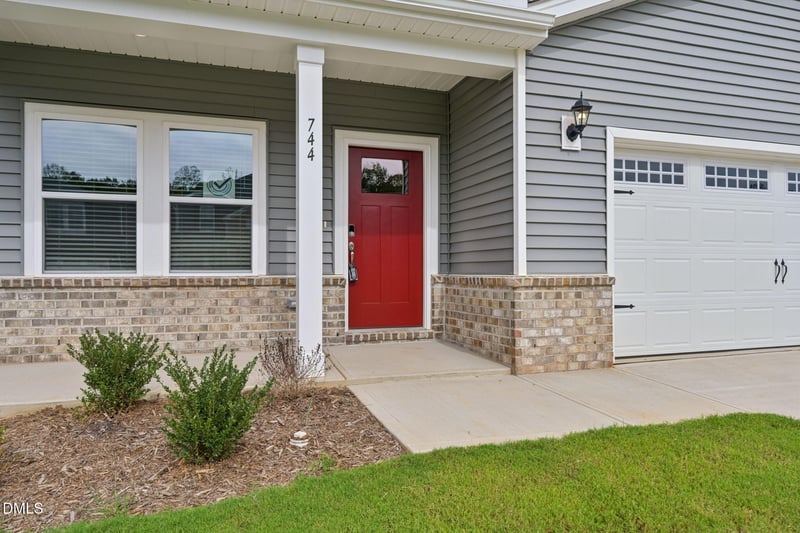 744 Deschutes Dr, Garner, NC 27529