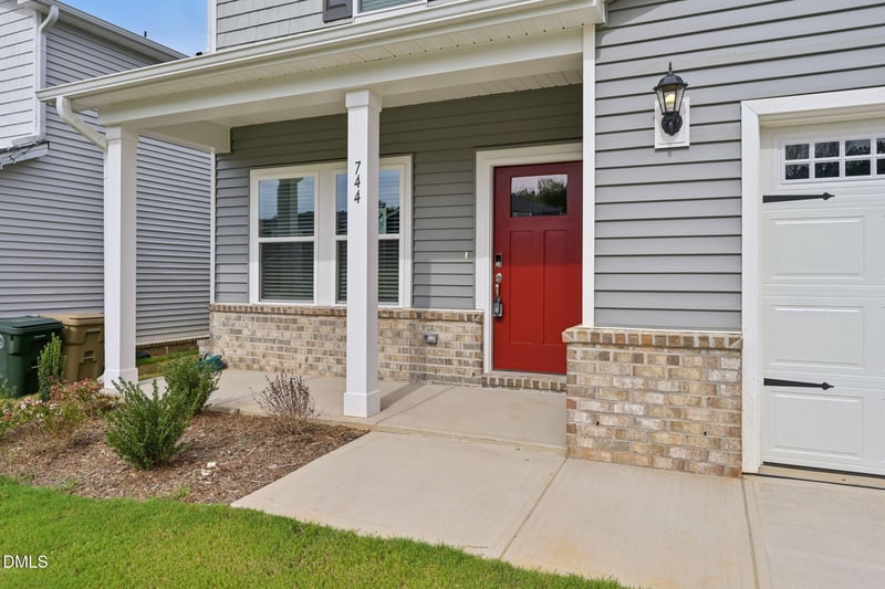744 Deschutes Dr, Garner, NC 27529