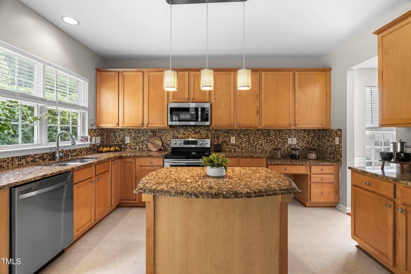 7440 Lagrange Dr, Raleigh, NC 27613