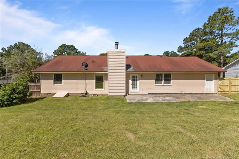 7441 Beaver Run Dr, Fayetteville, NC 28314