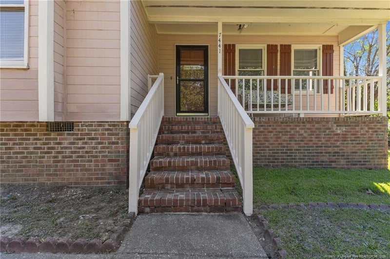 7441 Beaver Run Dr, Fayetteville, NC 28314